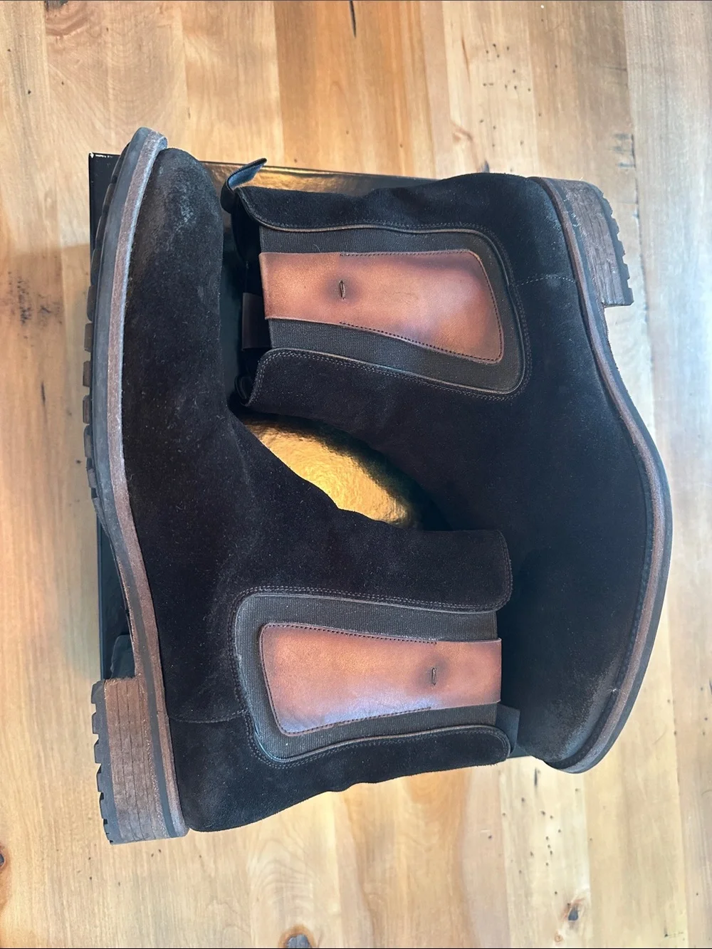 Magnanni Black Suede Chukka Boots with Brown Pull Tabs